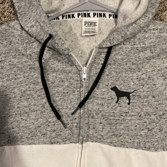 Pink Vs zip up hoodie size Small - Picture 2 of 9